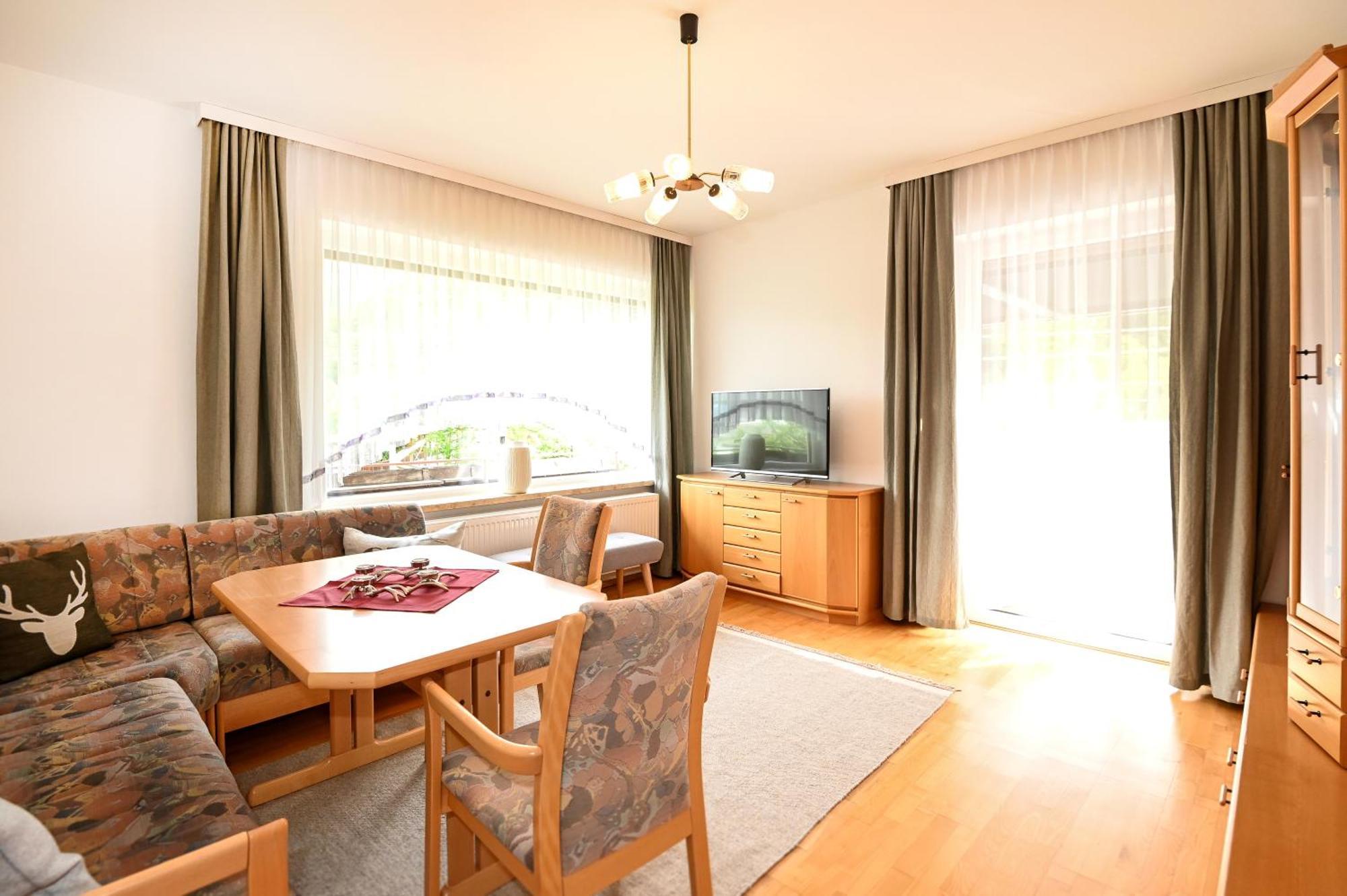 Ferienhaus Joloisia Mit Blick Auf Planai Schladming Exterior photo